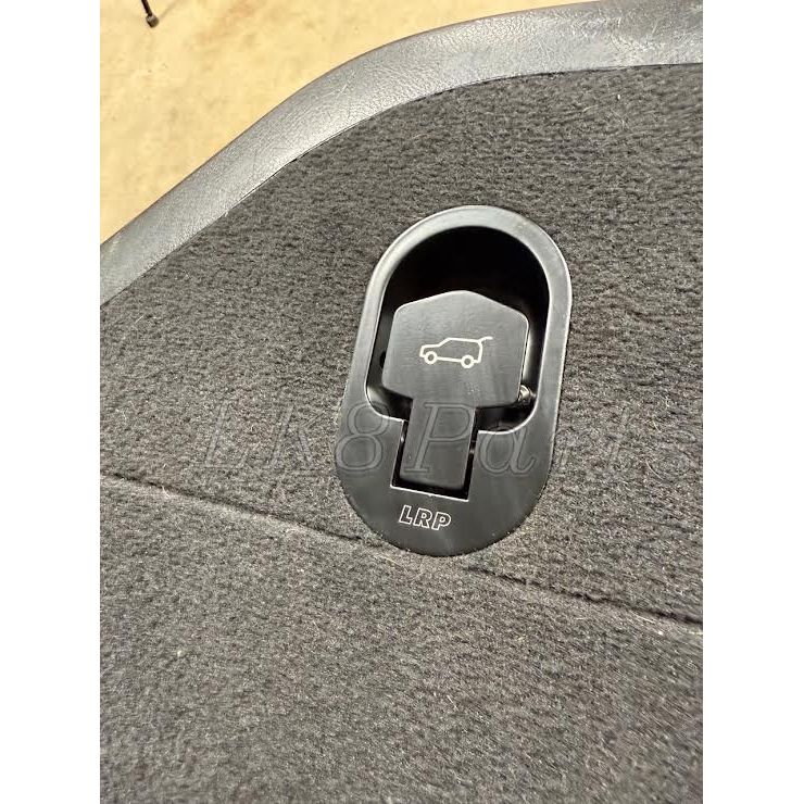 LR3/LR4 Manual Upper Tailgate Kit – Lucky8 Off Road