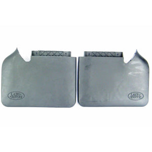 OEM CAS100900 CAS100910 mud flap set for Land Rover Discovery II (1999–2004). Genuine protection for front or rear fitment.