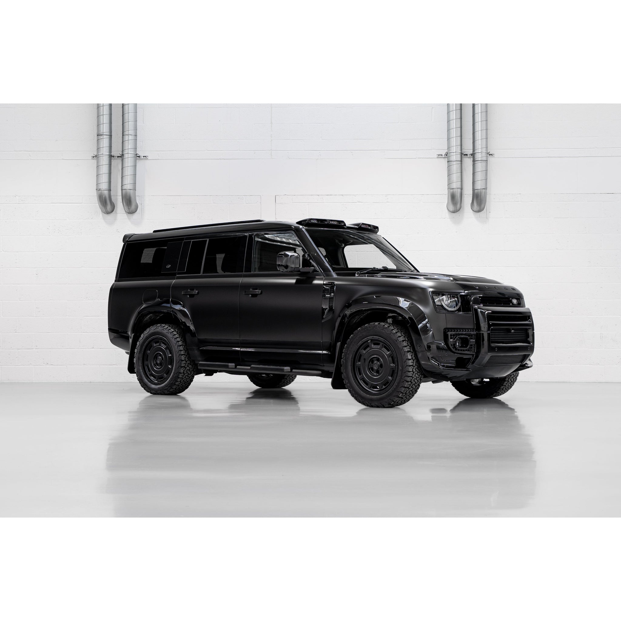 URBAN DEFENDER CHEQUER PLATE SIDE STEP – Lucky8 Off Road