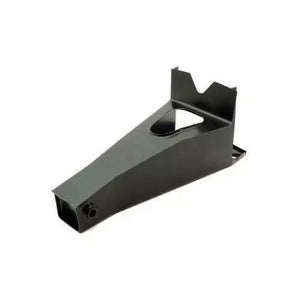 Bulkhead Outrigger Front LH Nearside