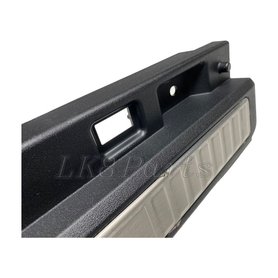 Defender L663 Rear Loadspace Tread Plate – Lucky8 Off Road