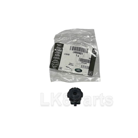 LR003821-Auxiliary Audio Input Jack Socket Genuine for LR2 Defender