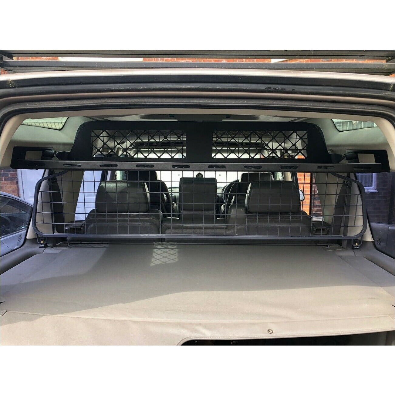 Land Rover Discovery 2 Upper Cargo Shelf – Lucky8 Off Road