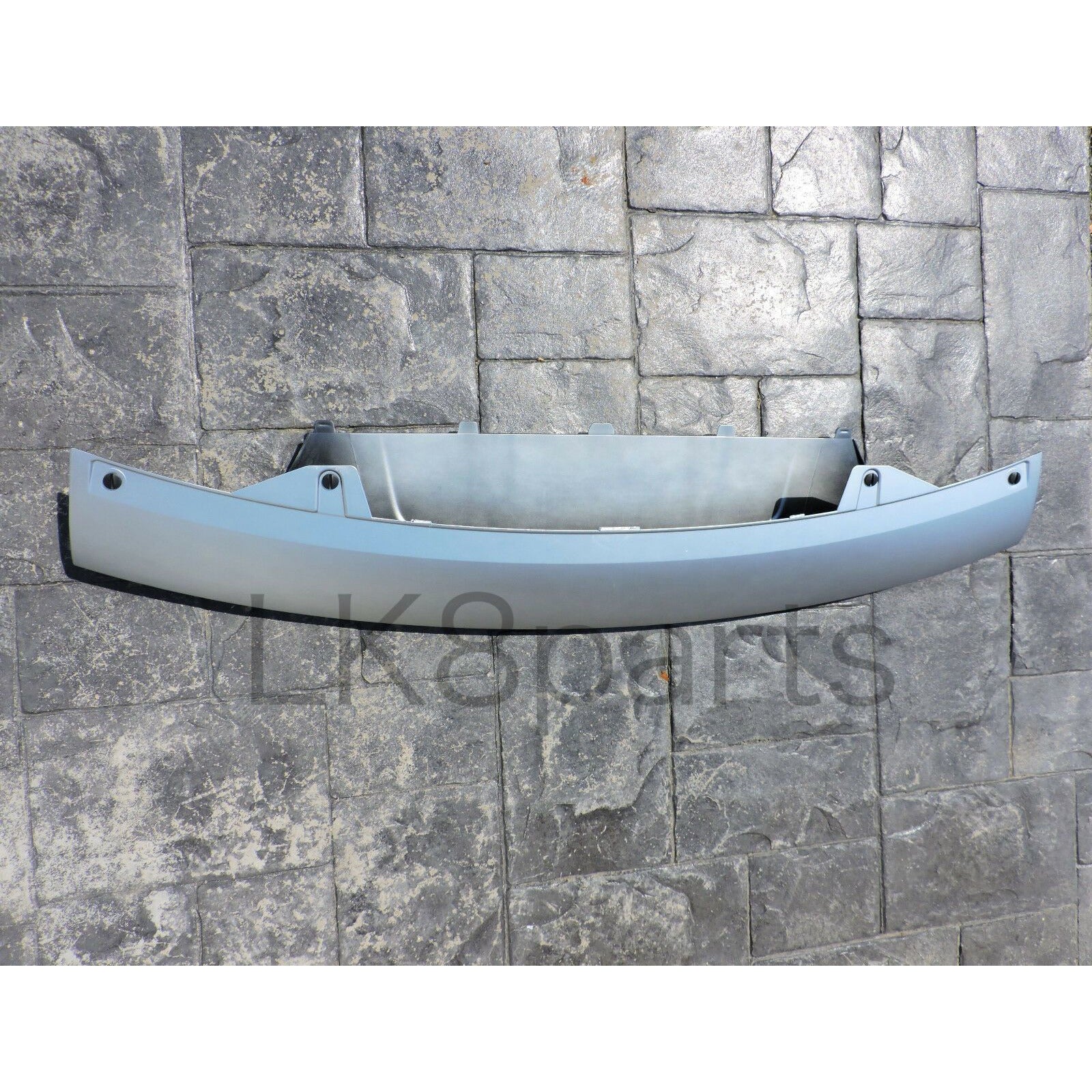 FRONT BUMPER TOWING TOW EYE COVER LR019169 – Lucky8 Off Road