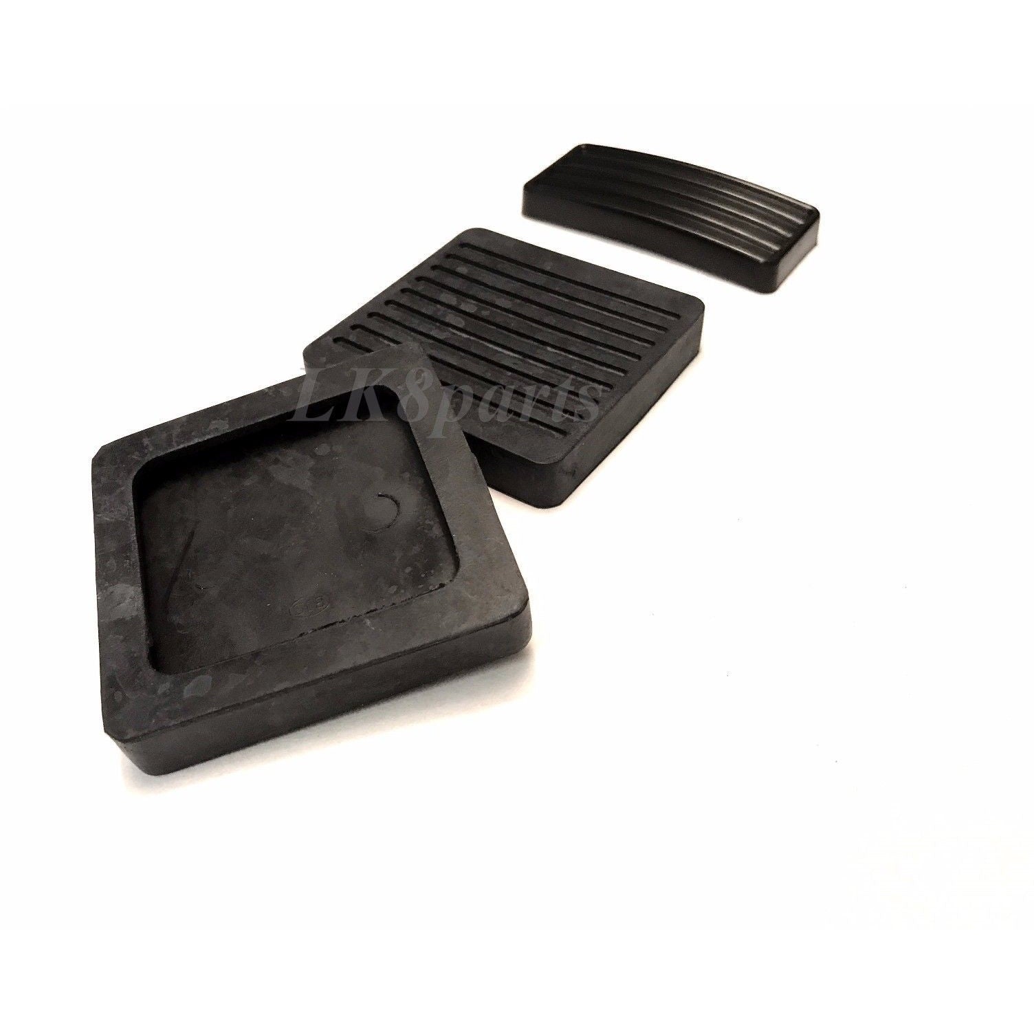 Land Rover Series 2 & 3 Pedal Rubber Set – 3 Pads – OEM 278166 509463 – UK Made