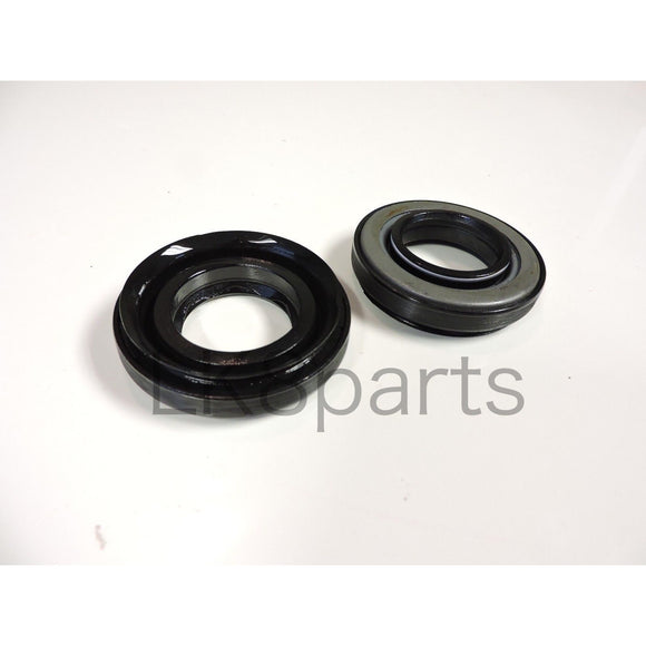 Front Axle Half Shaft Oil Seal Set of 2