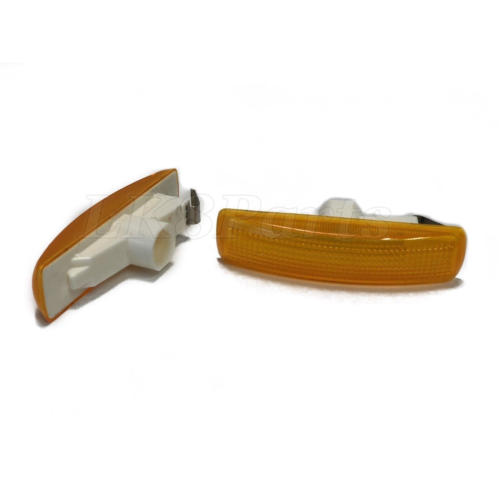 Land Rover Side Marker Light (LR2, LR3, Range Rover Sport) XGB000073 by